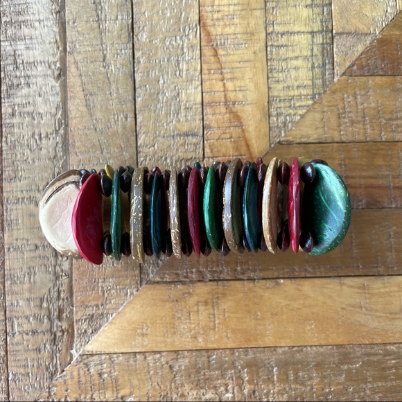 Tribal multi-color beaded bracelet - Picture 2 of 4